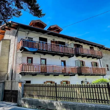 Ortigara 16 - Maison Doc * Oulx